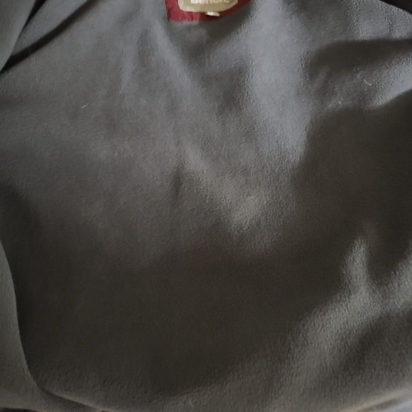 Bench Burgundy Ladies Sz S winter bomber jacket. - Picture 3 of 5